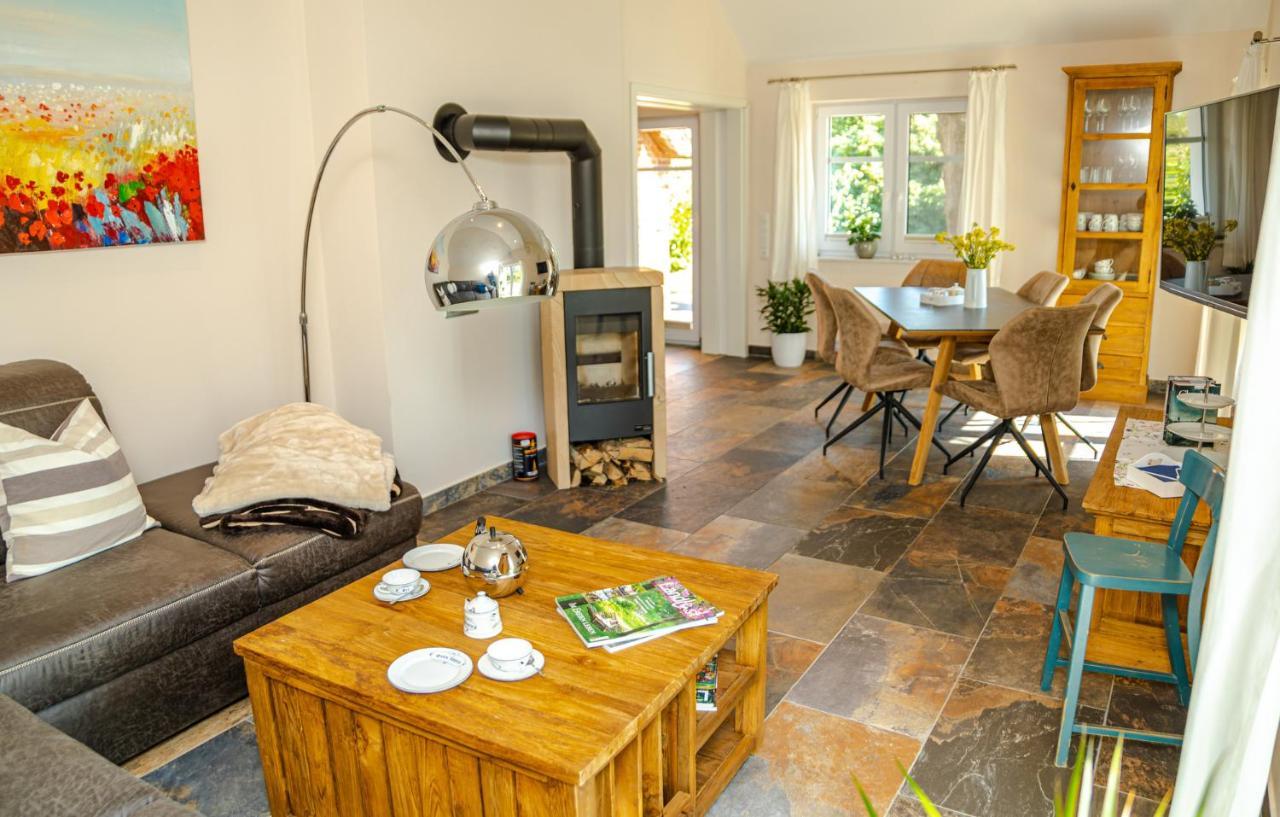 Reetdach Ostfriesenhaus Villa Südbrookmerland Dış mekan fotoğraf